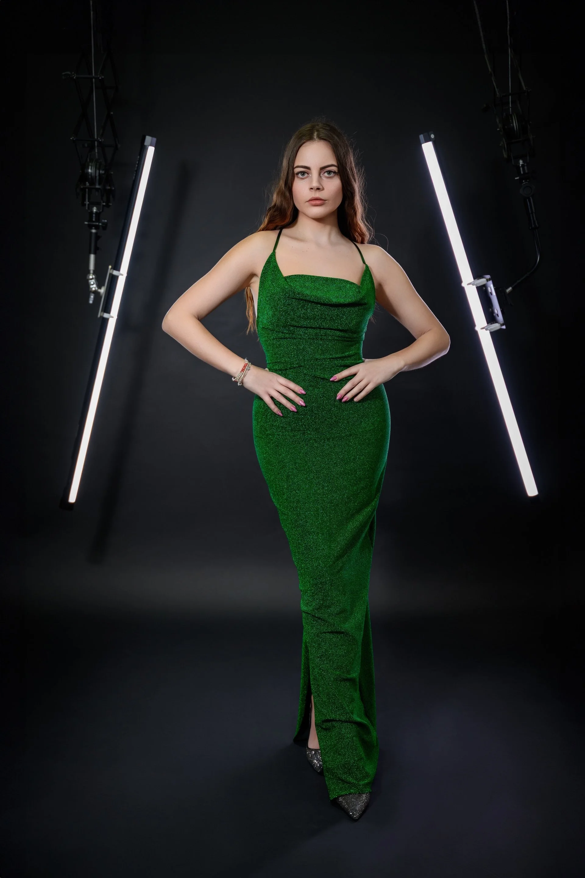 %D0%95%D0%BB%D0%B5%D0%B3%D0%B0%D0%BD%D1%82%D0%BD%D0%B0+%D0%B4%D1%8A%D0%BB%D0%B3%D0%B0+%D1%80%D0%BE%D0%BA%D0%BB%D1%8F+%D0%B2+%D0%B7%D0%B5%D0%BB%D0%B5%D0%BD+%D1%86%D0%B2%D1%8F%D1%82