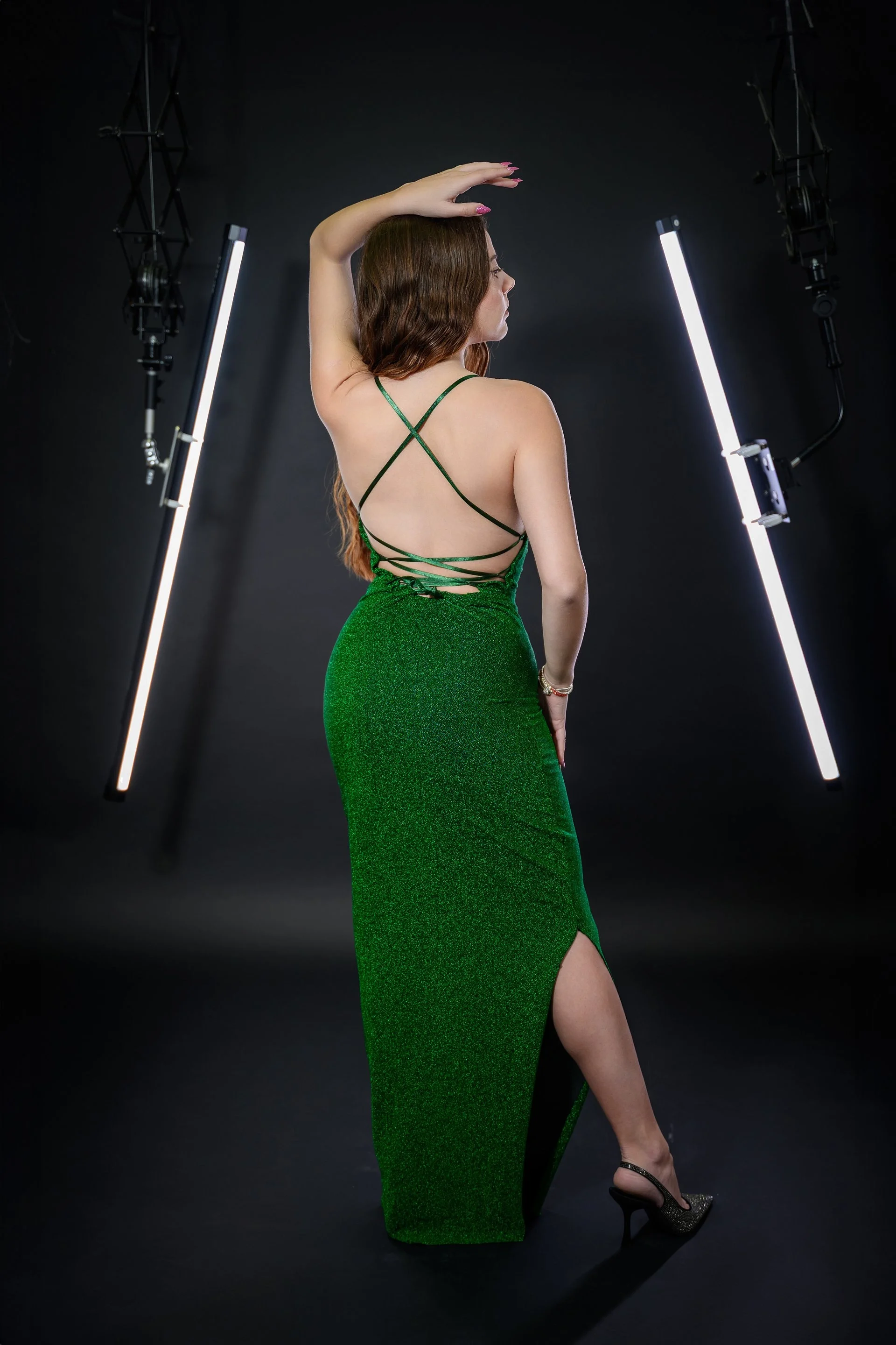 %D0%95%D0%BB%D0%B5%D0%B3%D0%B0%D0%BD%D1%82%D0%BD%D0%B0+%D0%B4%D1%8A%D0%BB%D0%B3%D0%B0+%D1%80%D0%BE%D0%BA%D0%BB%D1%8F+%D0%B2+%D0%B7%D0%B5%D0%BB%D0%B5%D0%BD+%D1%86%D0%B2%D1%8F%D1%82